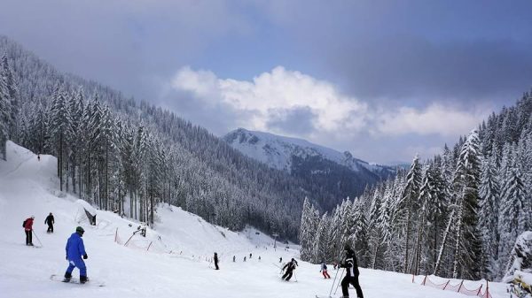 Should Ski Resorts Be Held Liable for Injuries