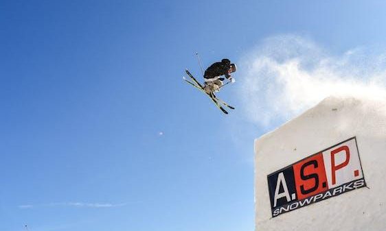 How to Gain More Speed on Your Snowboard