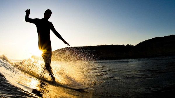 How to improve balance and posture in surfing for better wave riding