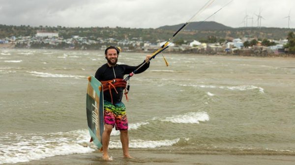 Best Surfboard Traction Pads for Better Control