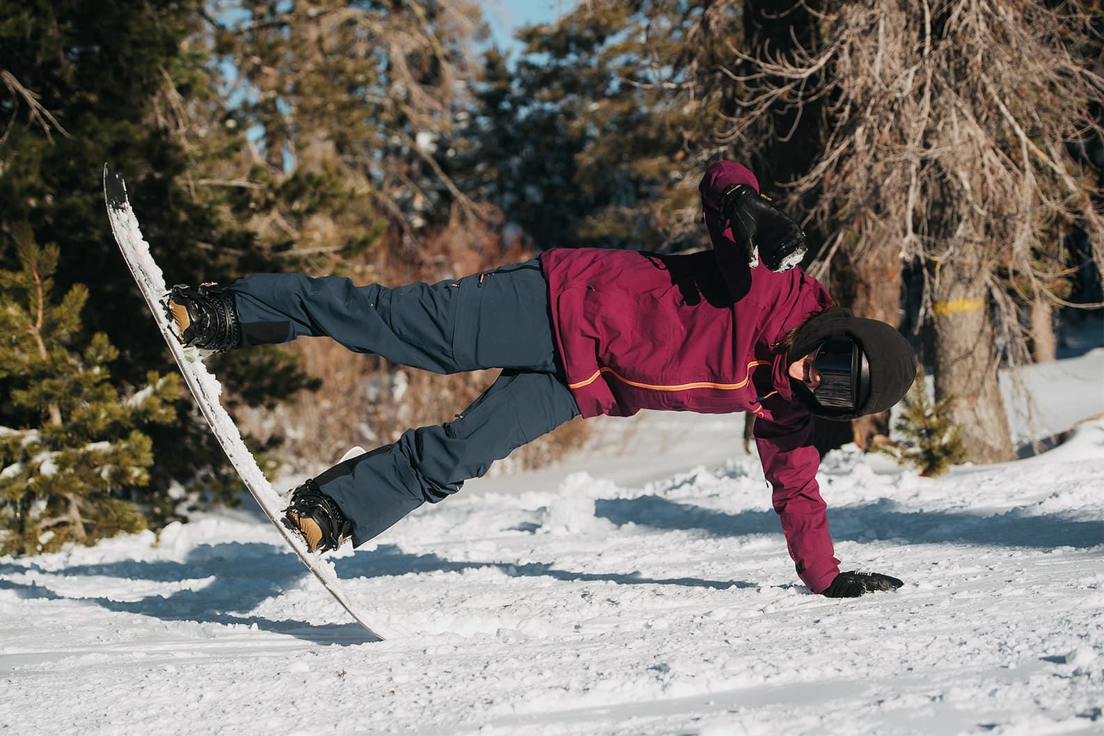 How to Tackle Difficult Turns in Snowboarding