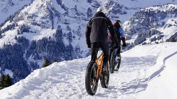 How to recover quickly from a mountain biking fall