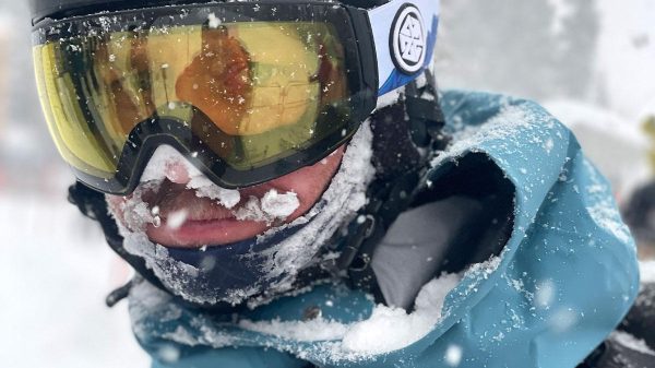 Best Snowboard Goggles for Low Light Conditions