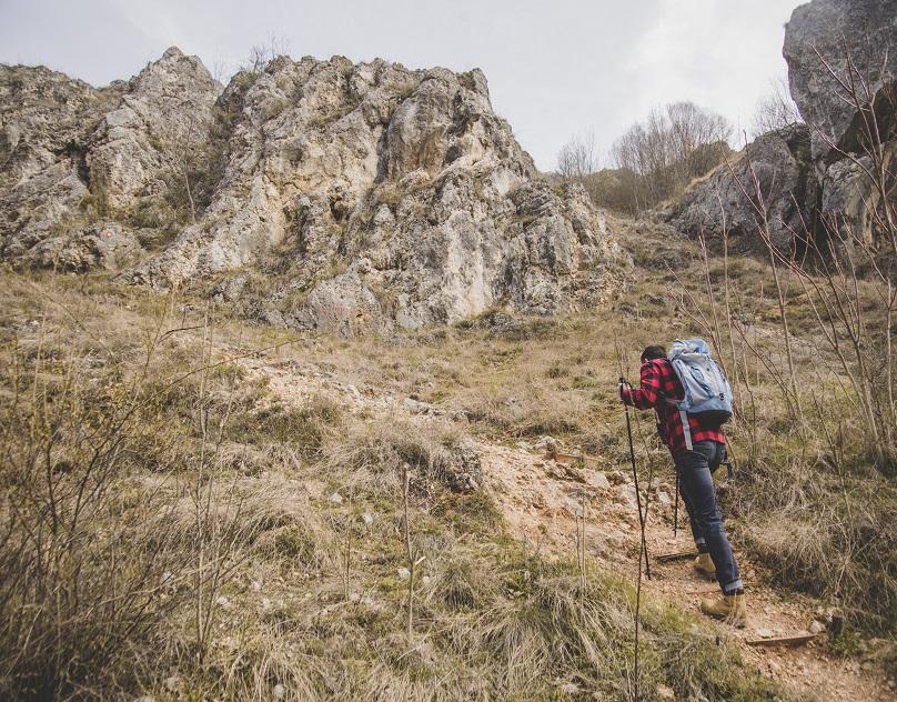 How to Ride Technical Trails in Mountain Biking