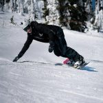 How to Improve Your Stance and Balance on a Snowboard