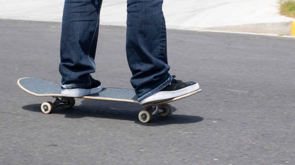 How to master switch stance in skateboarding for advanced riders