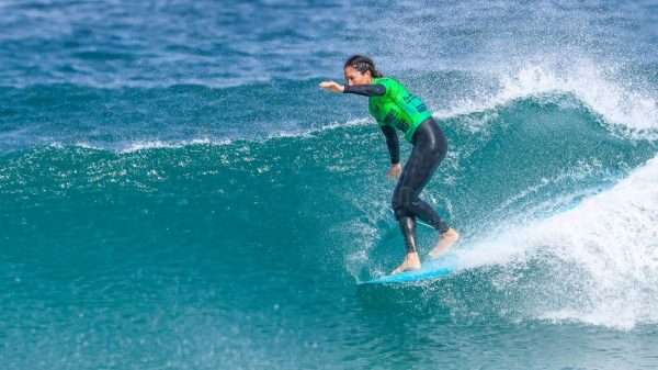 Best Surfboard Wax for Warm Waters