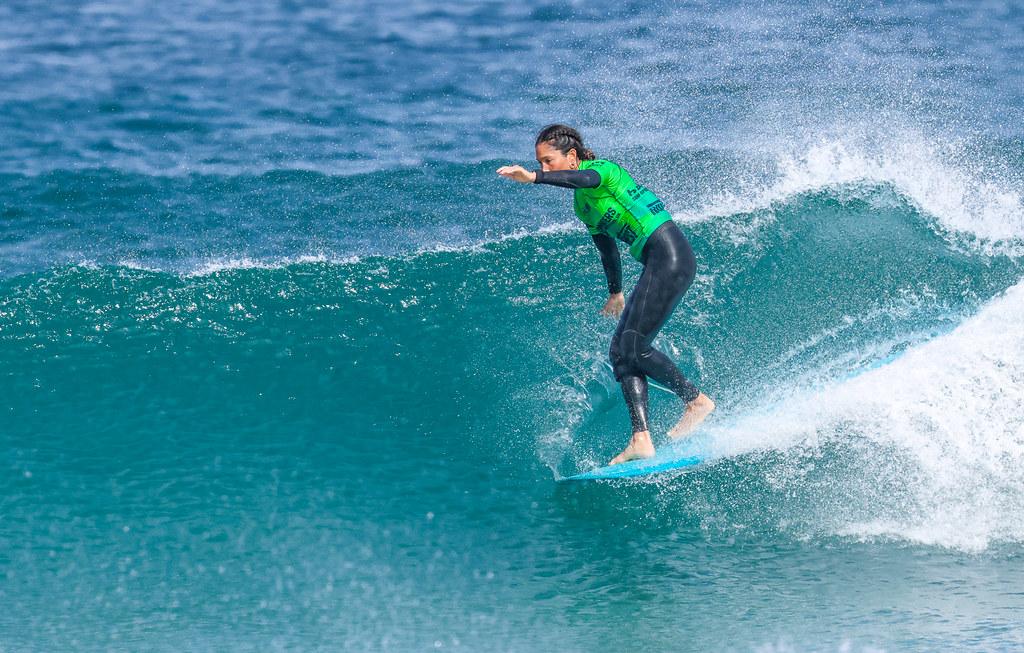 Best Surfboard Wax for Warm Waters
