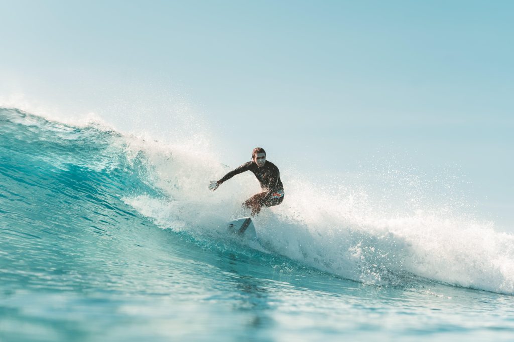 Advanced Surfing Techniques for Riding Steep Waves