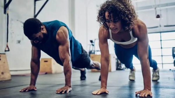 Best Core Strengthening Exercises for Skateboarding