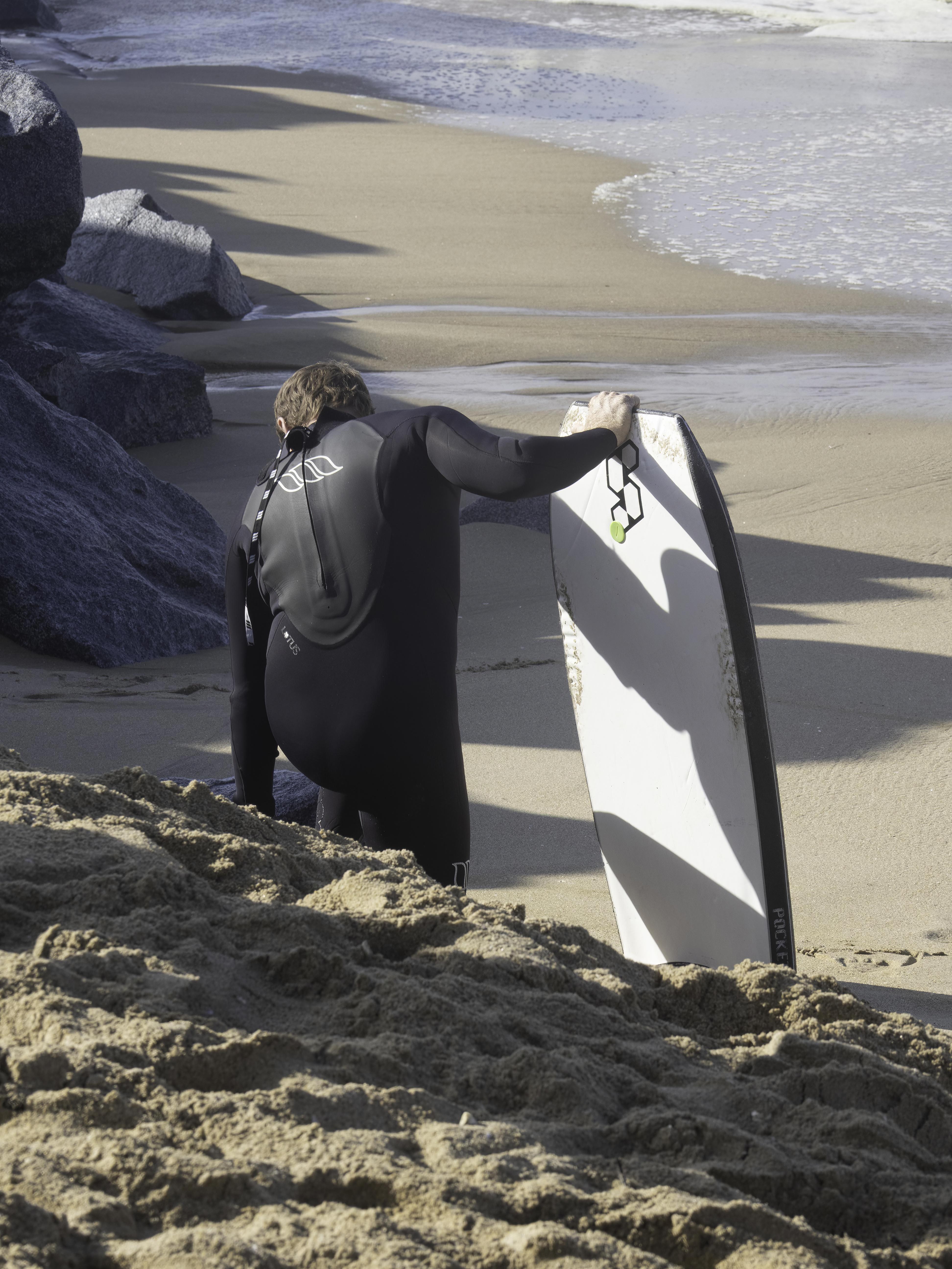 Top Wetsuit Brands for Warm Water Surfing