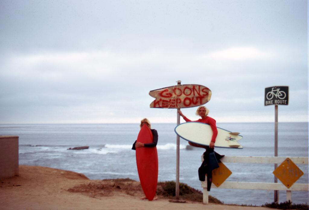 Origins of Surf Culture and Its Influence on Modern Philosophy