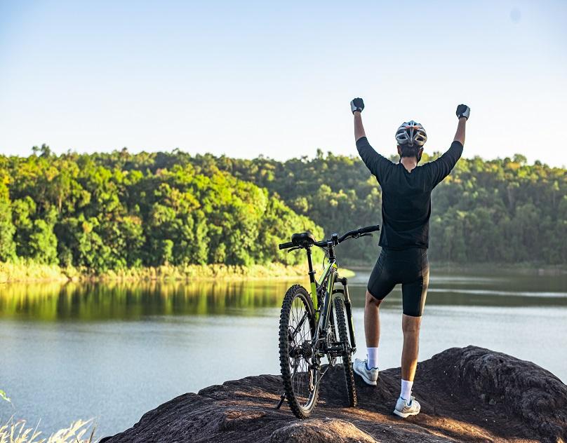 Expert Recommendations: Best Helmets for Challenging Terrains