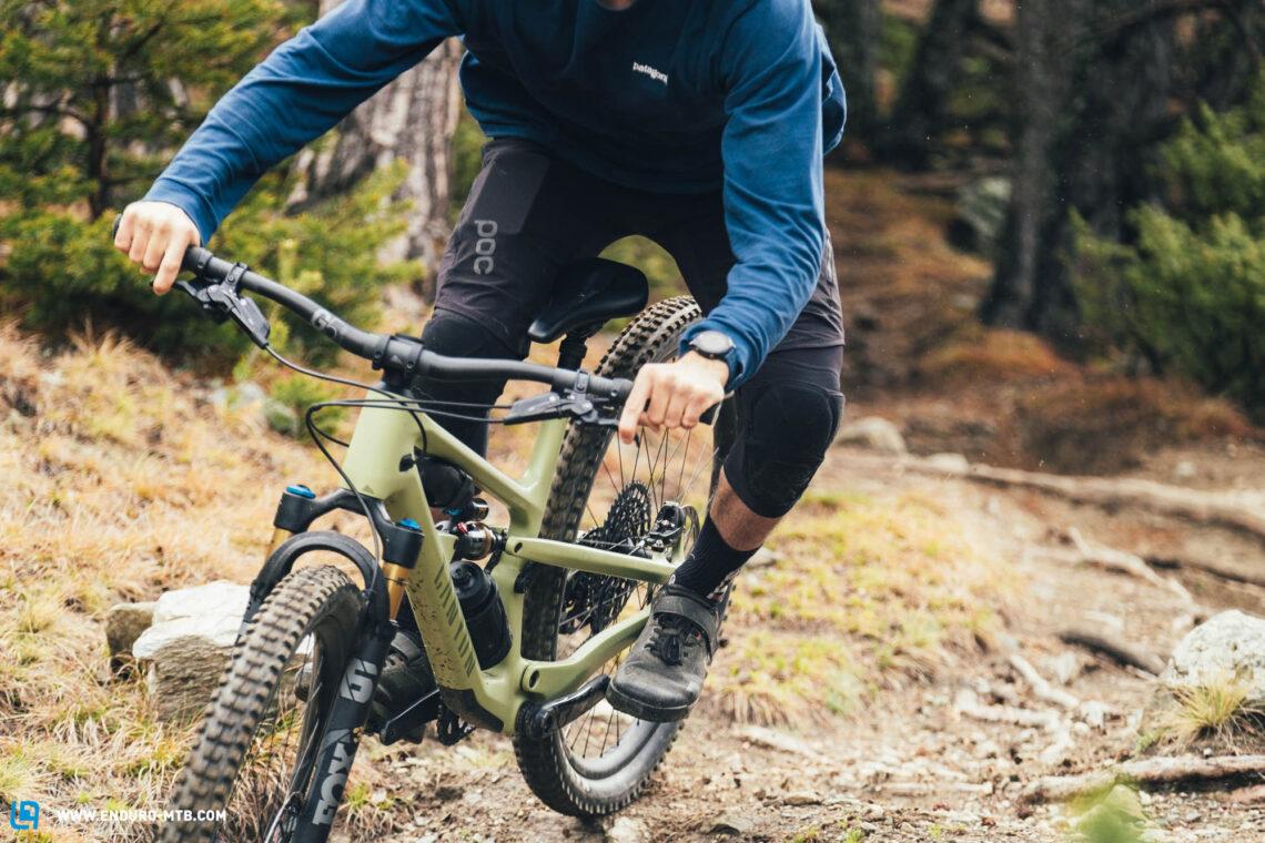 Mastering Proper Riding Techniques for Knee Safety