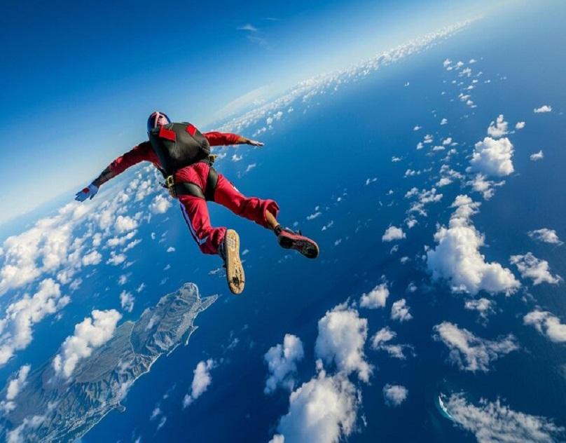 Analyzing the Psychological Appeal and Risks of Imitating Online Stunts