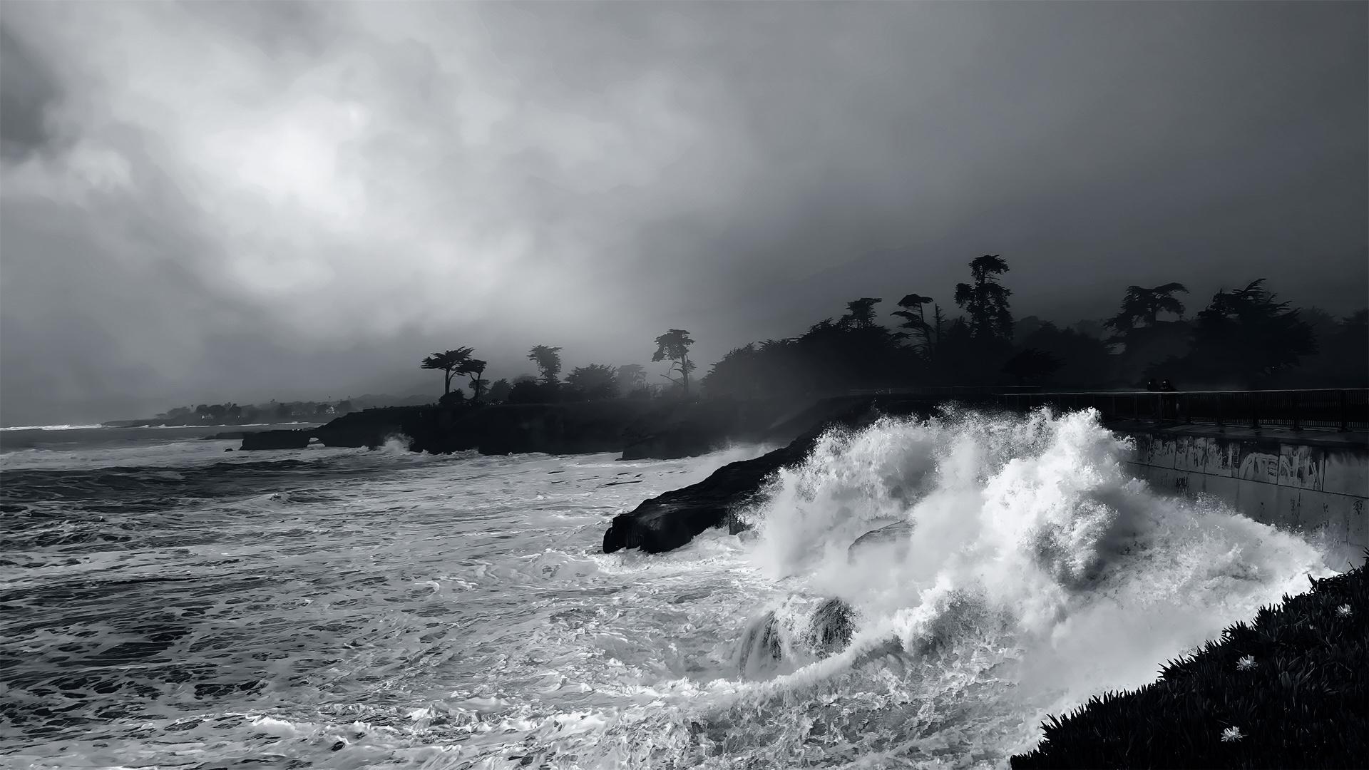 Pioneers of the Wave: Legendary Surfers and Their Impact on Modern Surfing