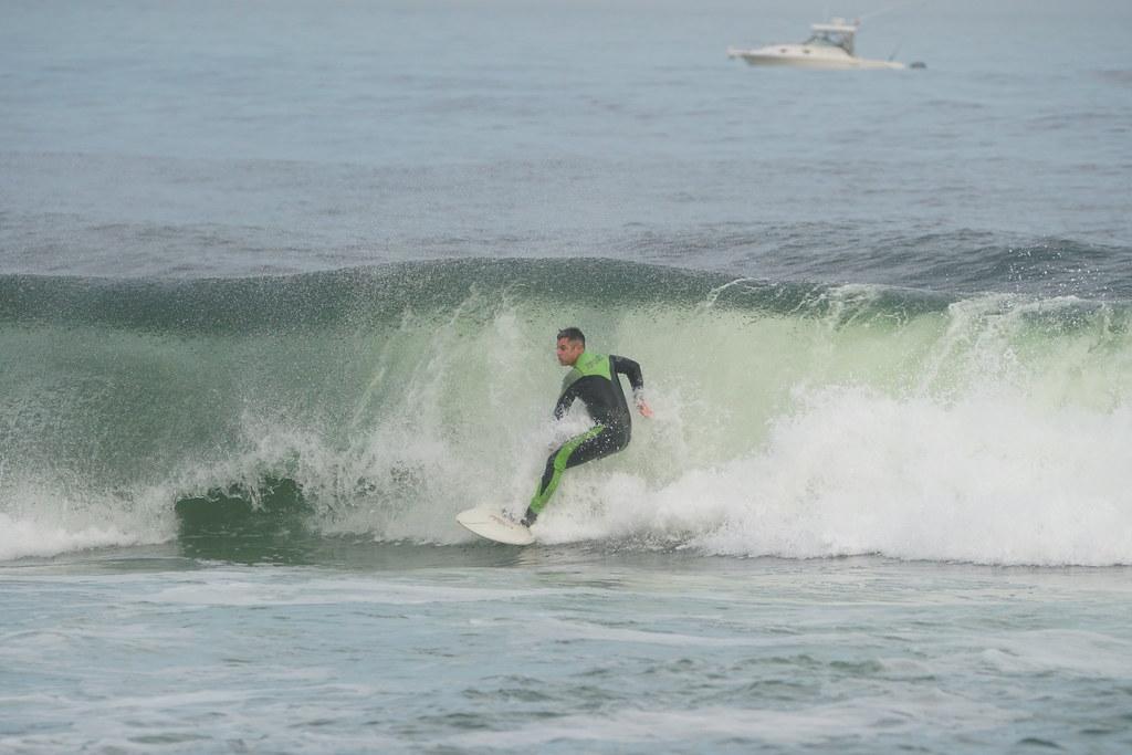 Choosing the Right Wave: Elevate Your Cutback Game