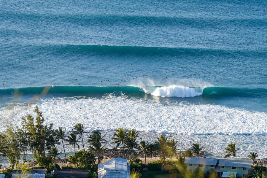 Should There Be a Limit on the Number of Visitors to Popular Surfing Beaches