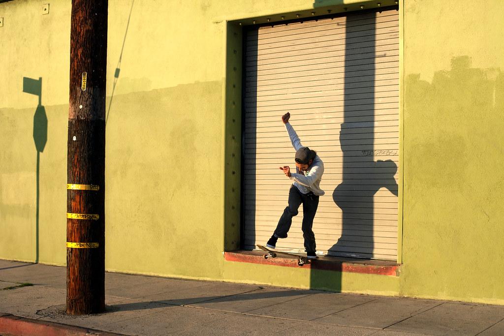 How to perform a kickflip on a skateboard consistently