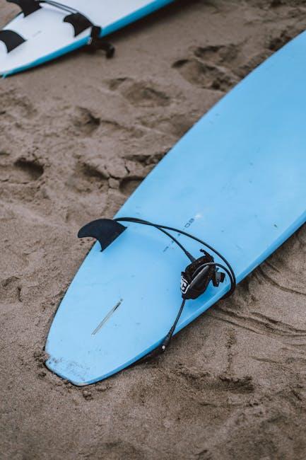 Best Surfboard Leashes for Big Wave Surfing